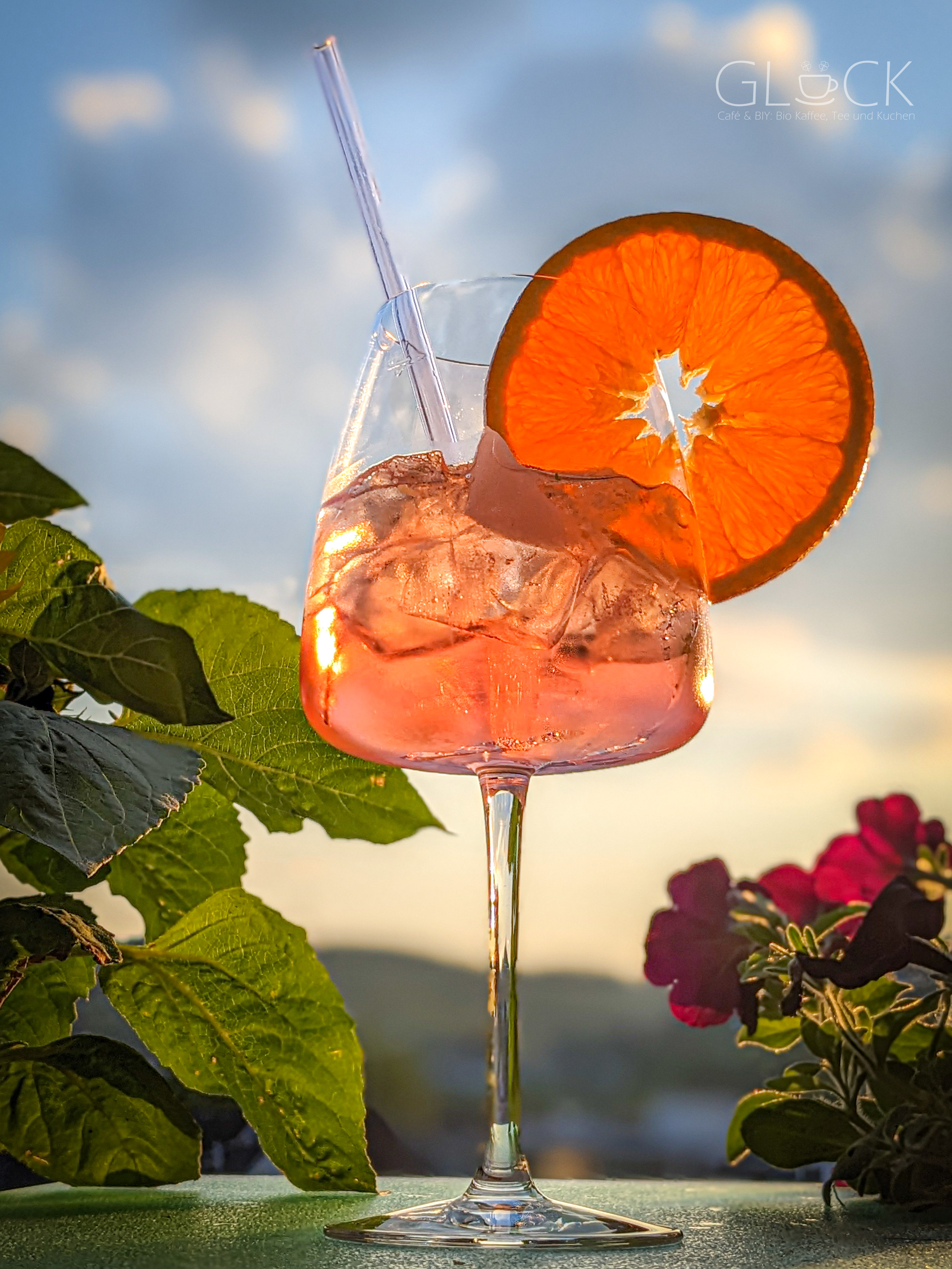 Orange Bitter Spritz Bio, Einzigartig in Siegens Cafes